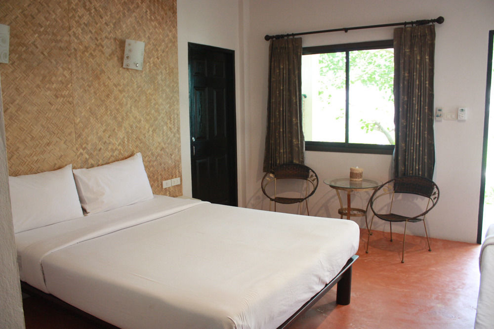 Bamboo Resort Khanom Bagian luar foto
